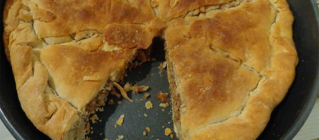 Κιμαδόπιτα με χωριάτικο φύλλο της Κωνσταντίνας