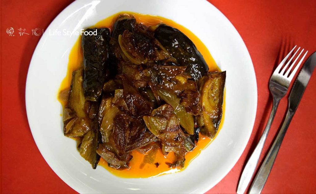 Melitzanes imam tis konstantinas