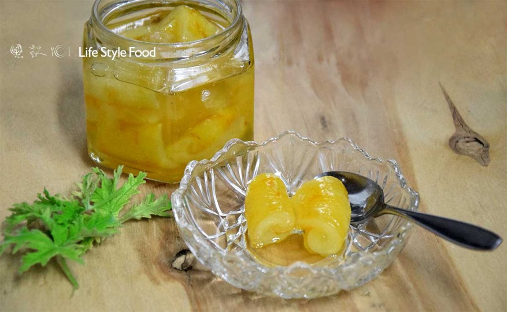 Γλυκό κουταλιού περγαμόντο με αρμπαρόριζα